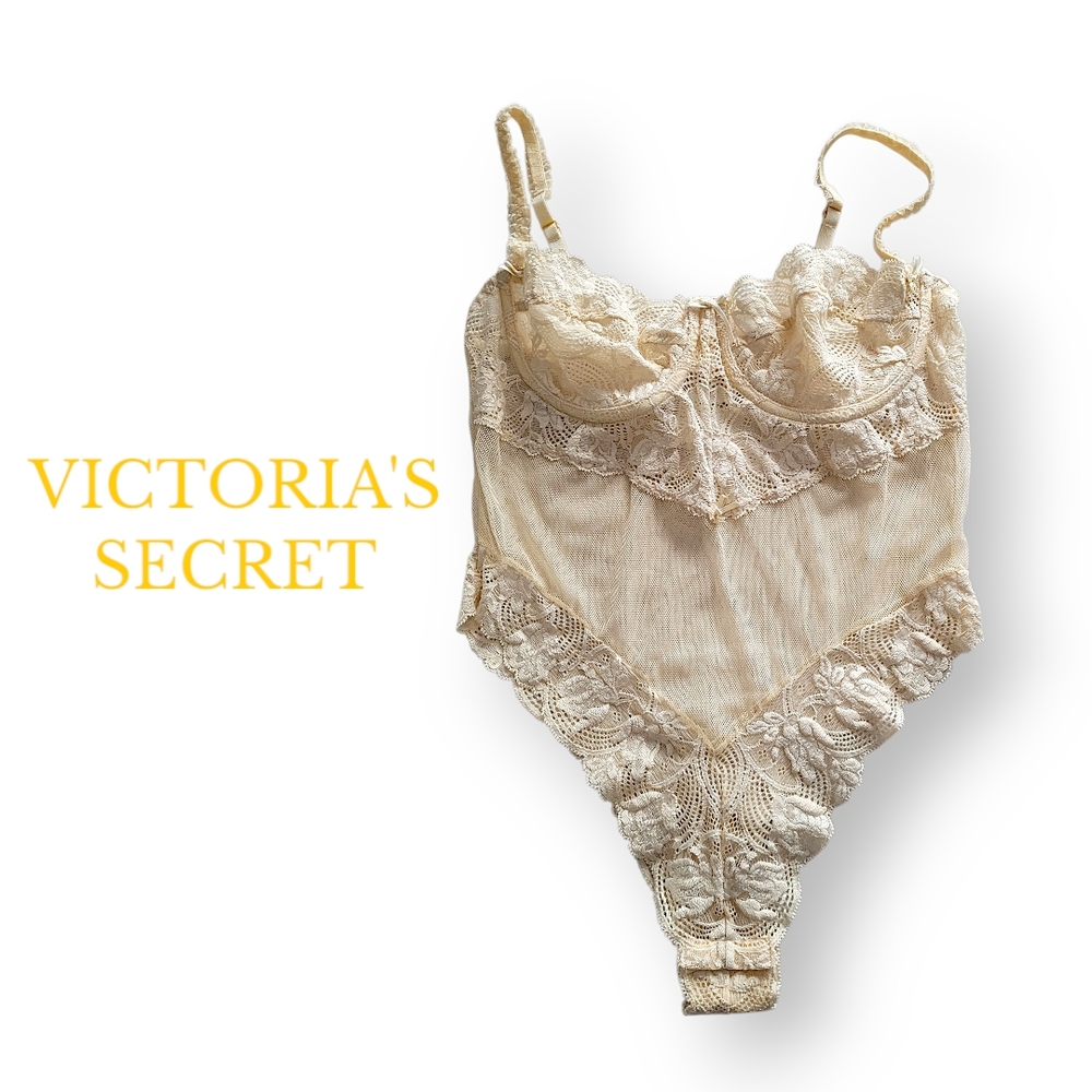 1990s Victoria's Secret Gold Label Lace Teddy